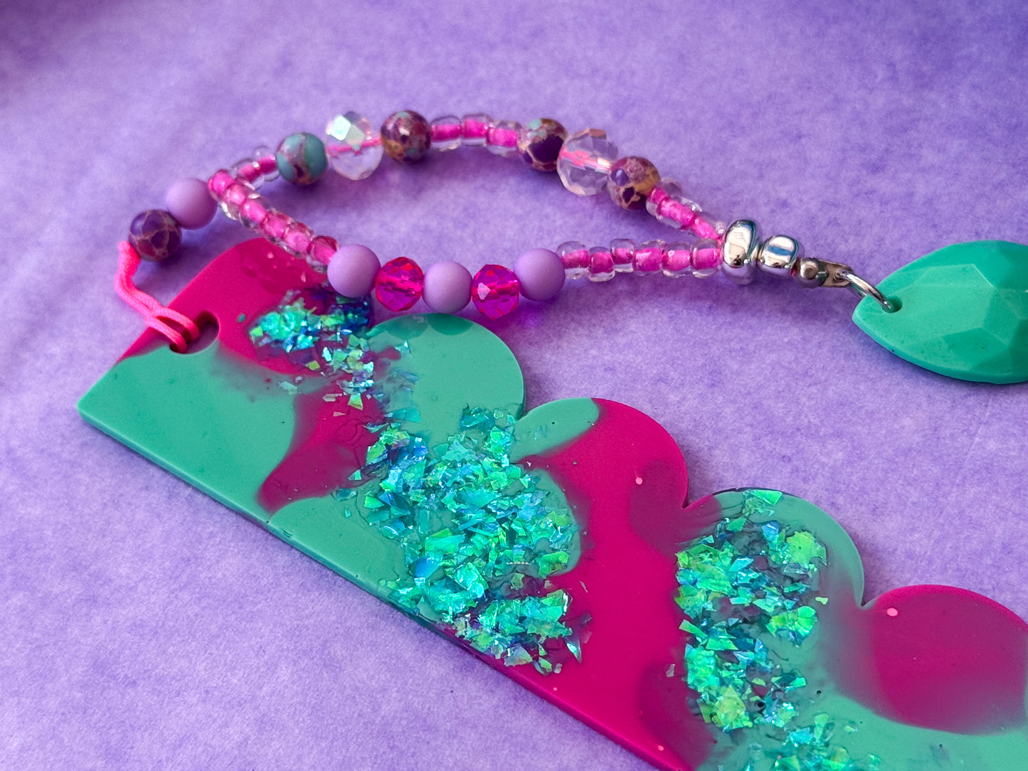 Petal Edge Bookmark - Aura
