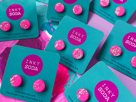 Mini resin Studs - pink silver glitter