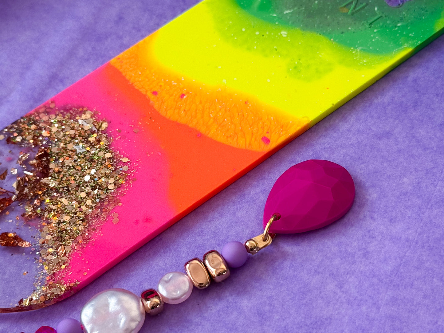 Arch Bookmark - Rainbow Melt
