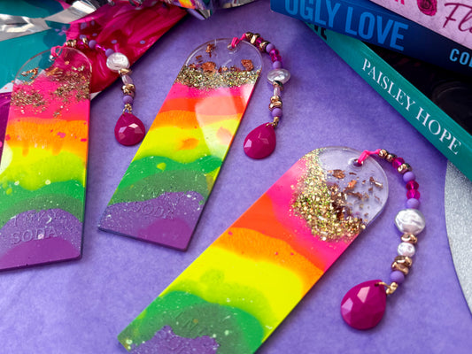 Arch Bookmark - Rainbow Melt