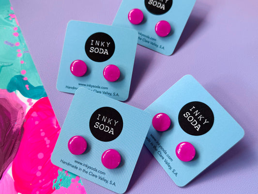 Mini resin Studs - Dark Pink